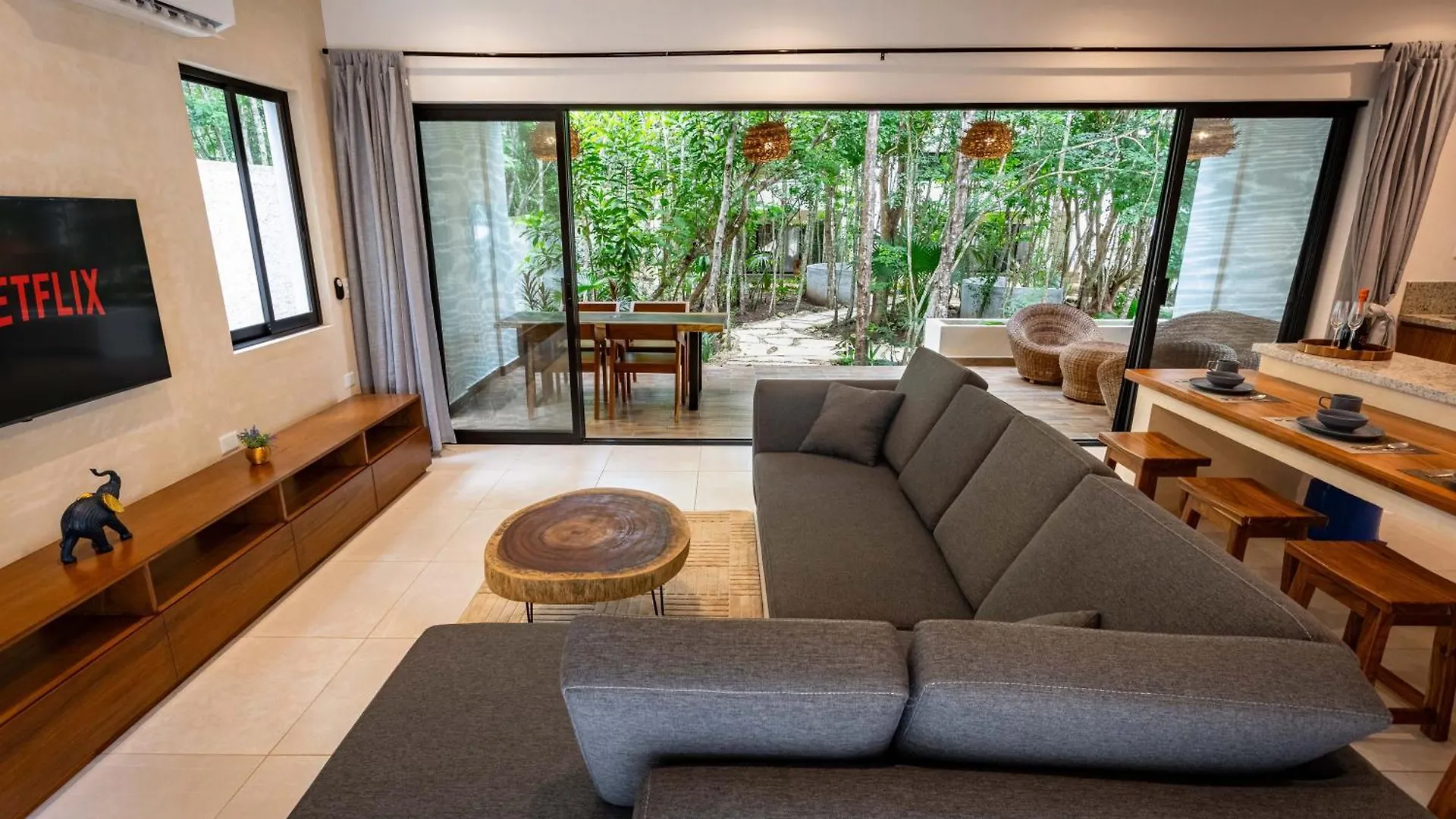 בקאלאר Aqua Viva, Pool, Ac, Internet, Beach Club